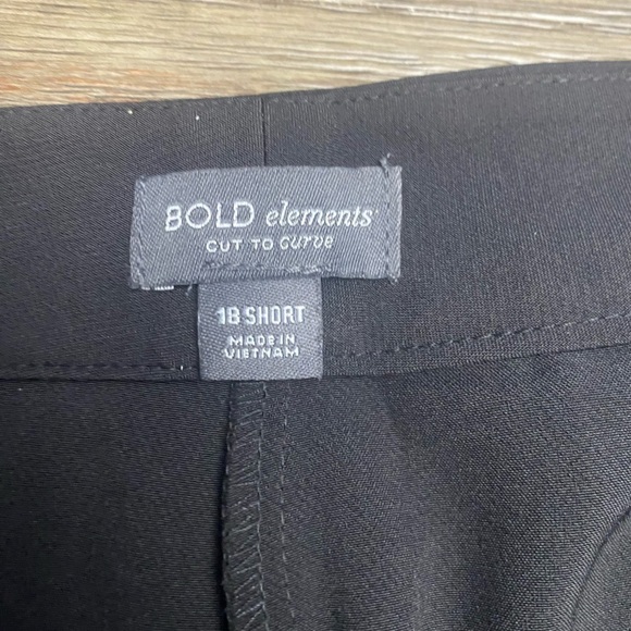 Bold Elements High Rise Cut to Curve Plus Size 18 Short Trouser Pants - Picture 7 of 12